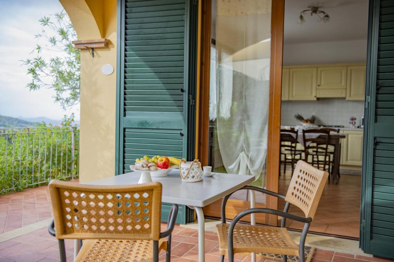 Villa Denise Campiglia Marittima Exterior photo